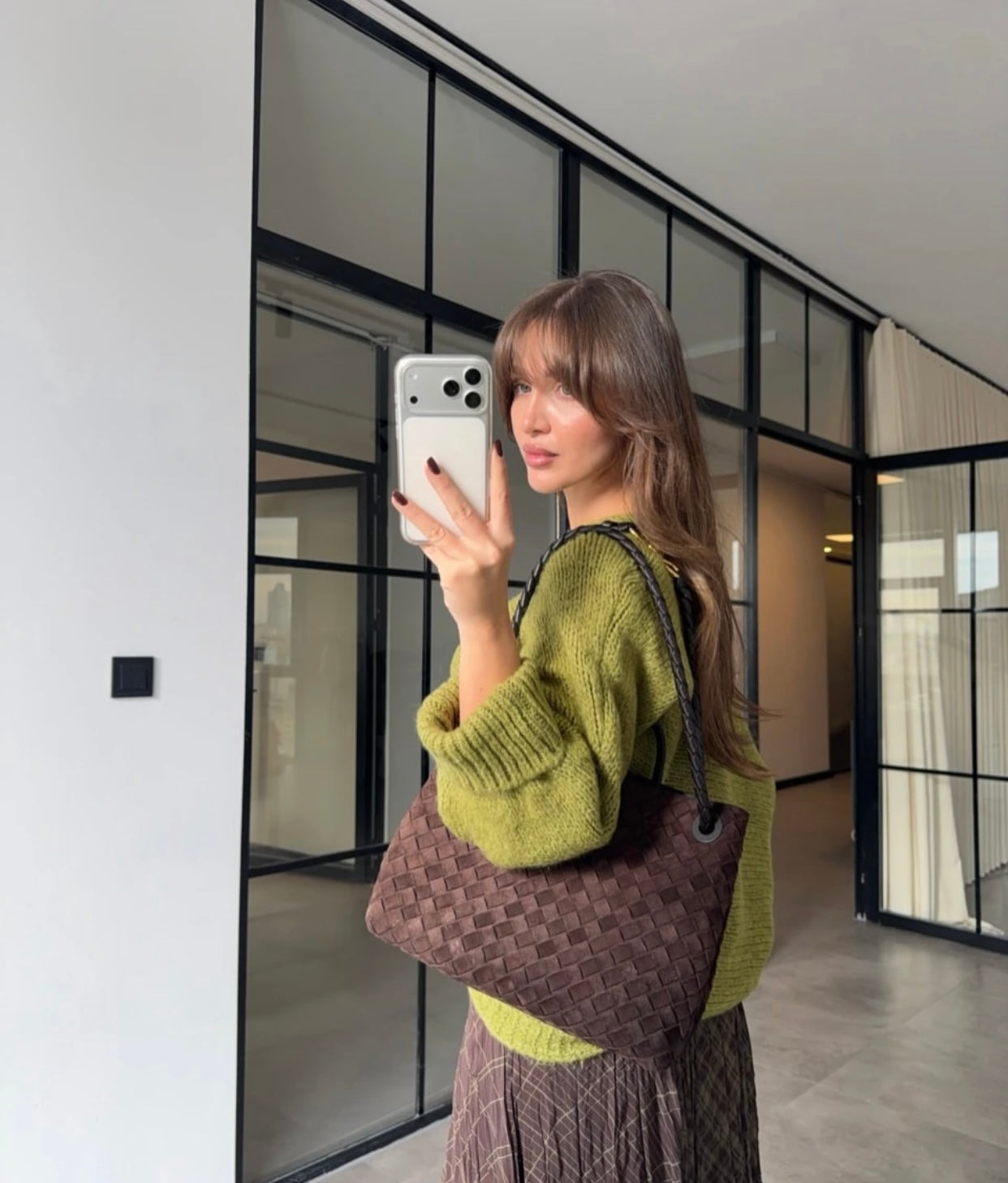 Off-shoulder knit sweater