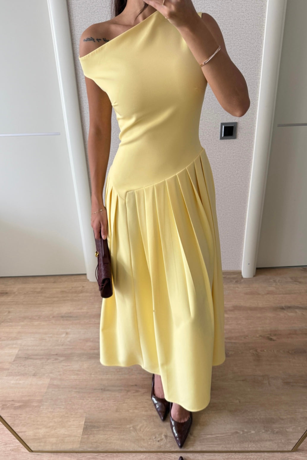 One shoulder pleated dress - butter yellow