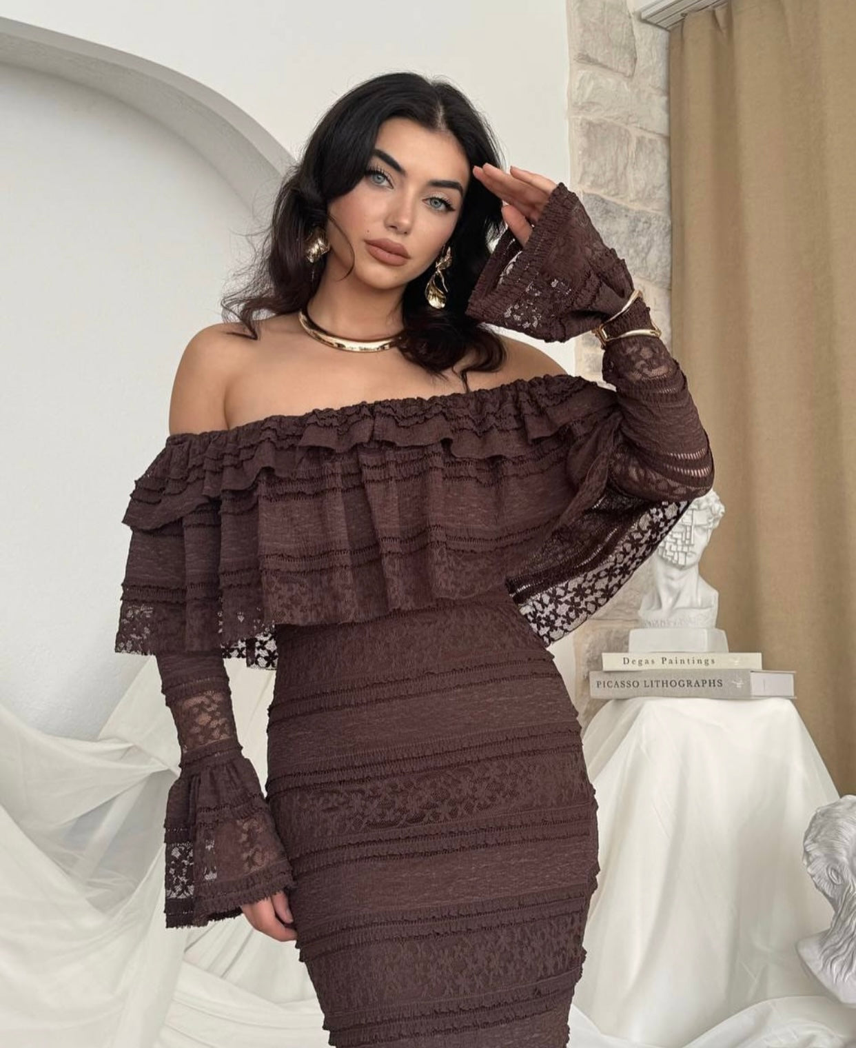 Premium lace dress