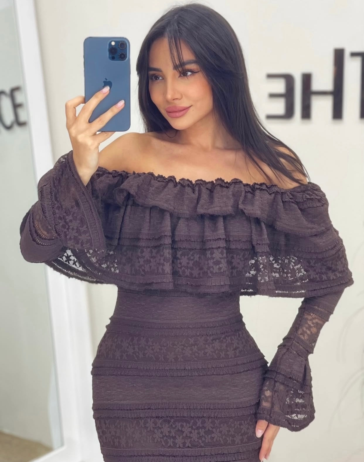 Premium lace dress