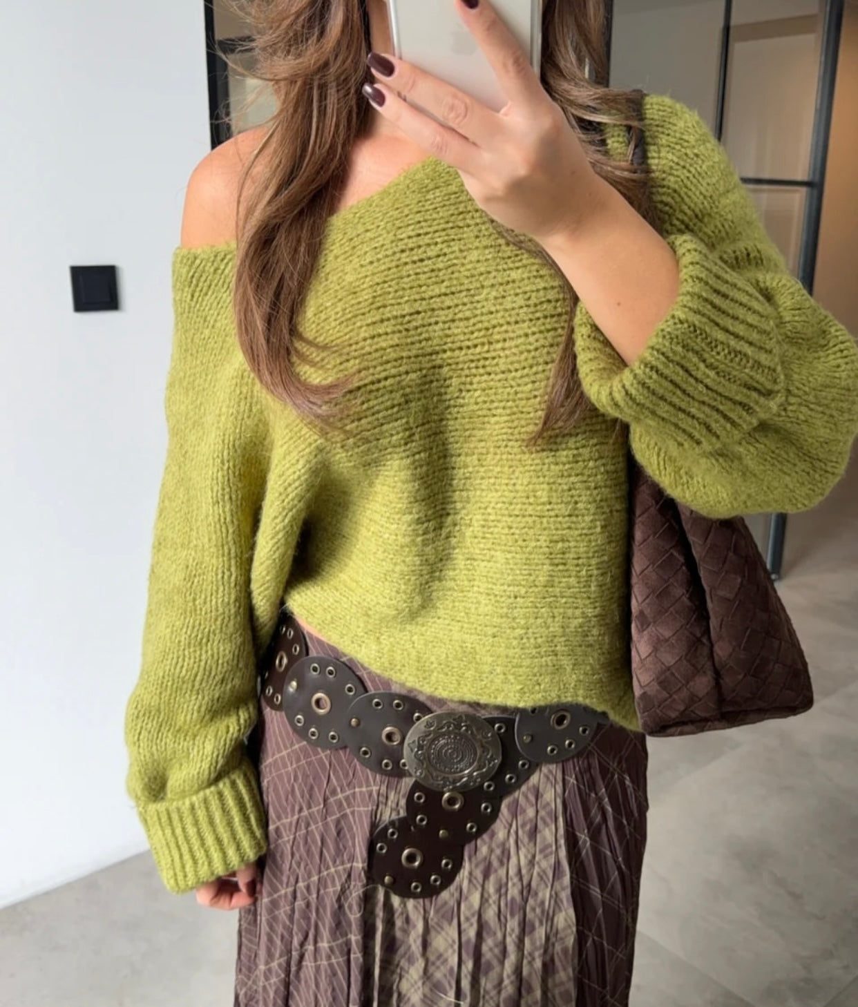 Off-shoulder knit sweater